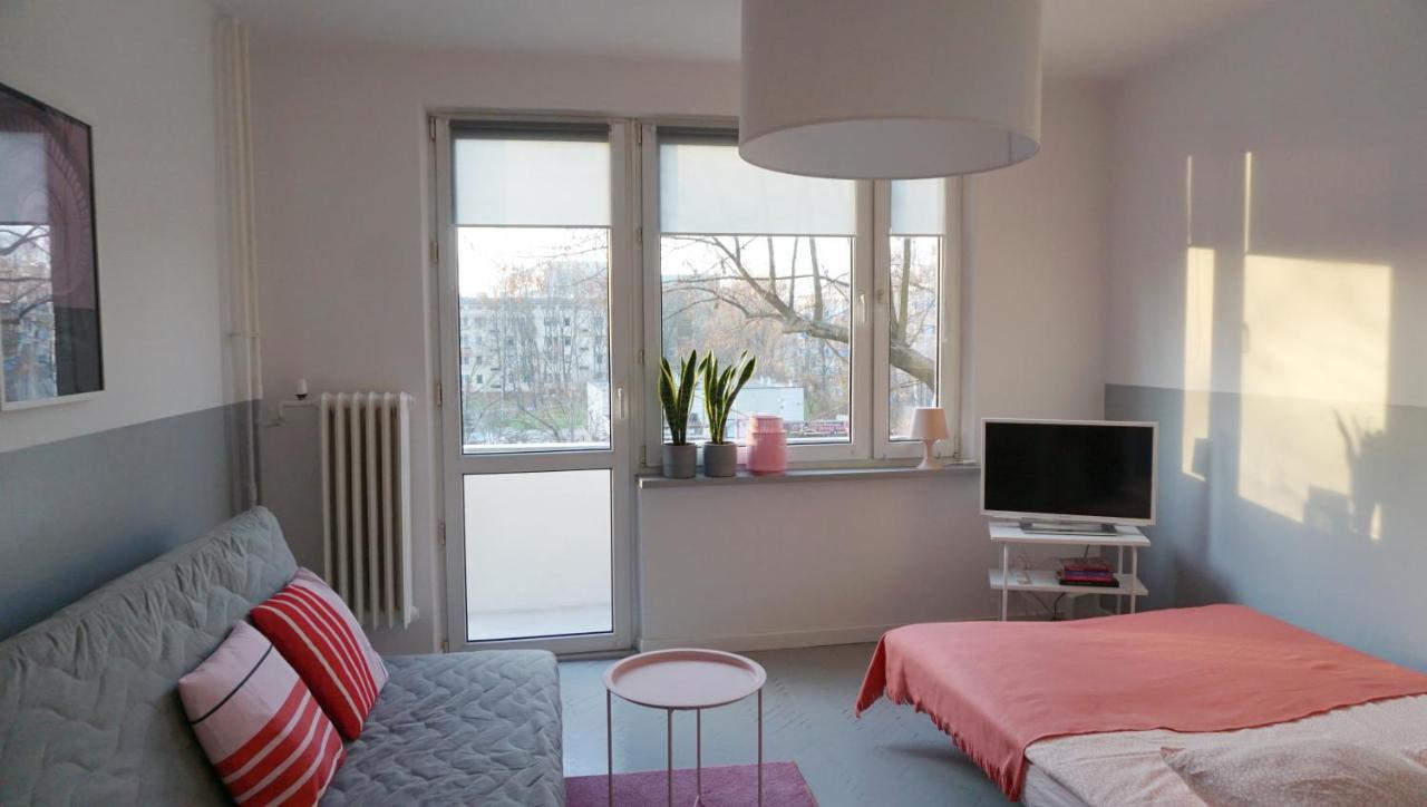 Lovely Madly Apartment คราคูฟ ภายนอก รูปภาพ
